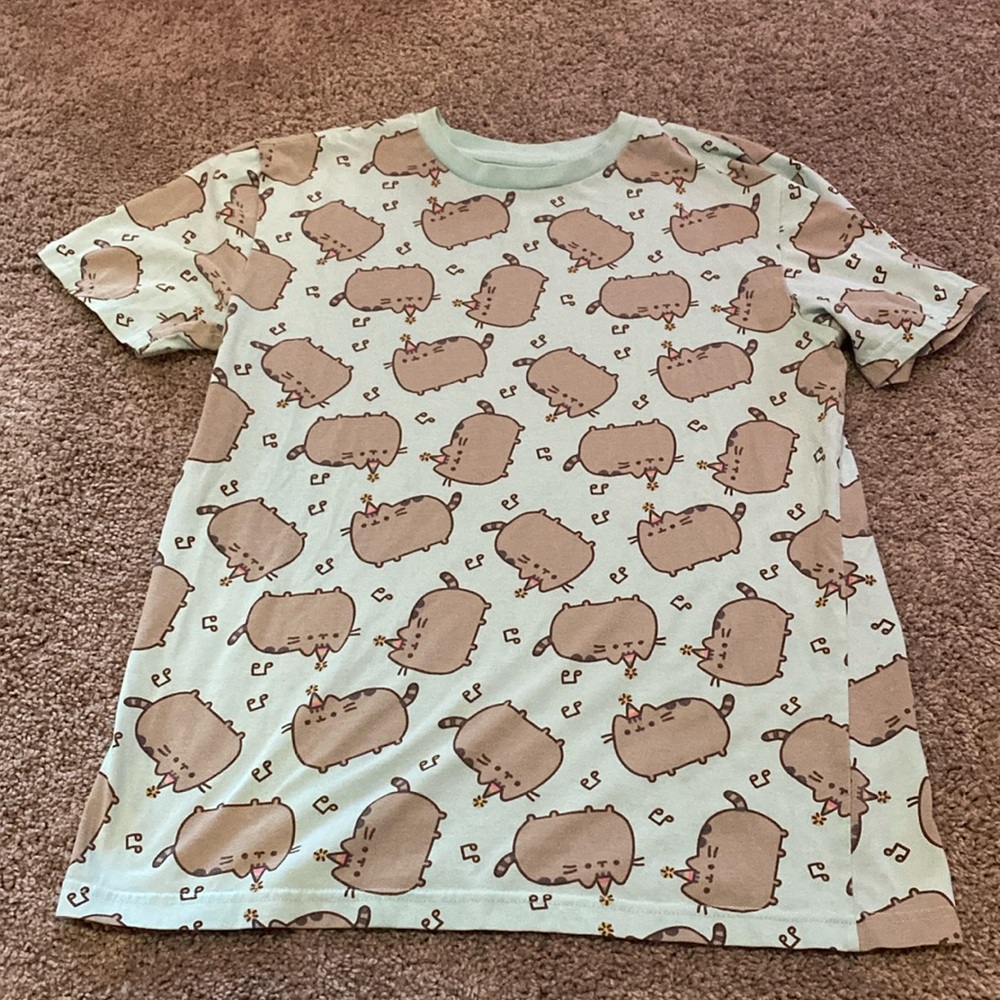 🐱 Pusheen The Cat Tee Shirt 🐱
